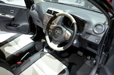 Spesifikasi Interior dan Eksterior Toyota Agya  Toyota 